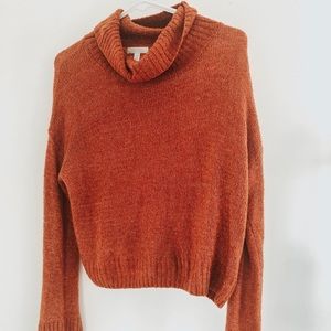 Crop sweater